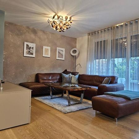 Cosy & Elegant Cityhouse With Garden Вена Экстерьер фото